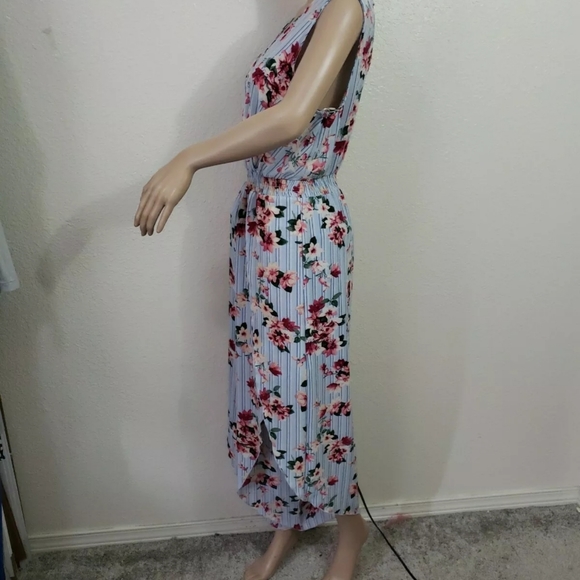 Blue Floral Summer Jumpsuit - Picture 2 of 11